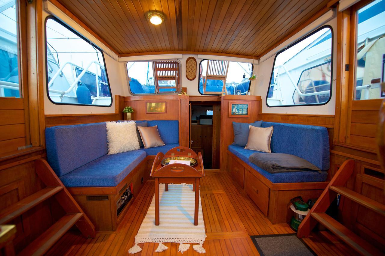Homeboat-maison Flottante 4* Geneva