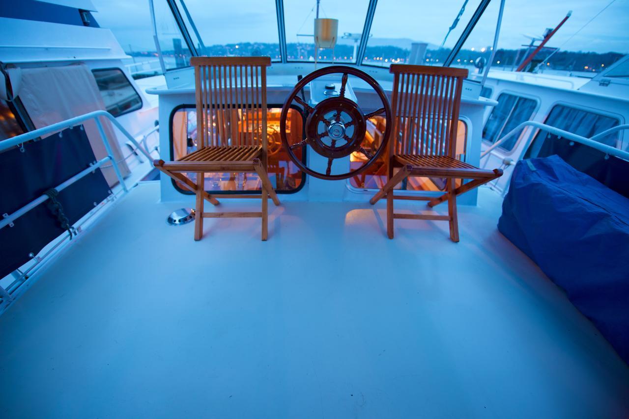 Homeboat-maison Flottante 4* Geneva