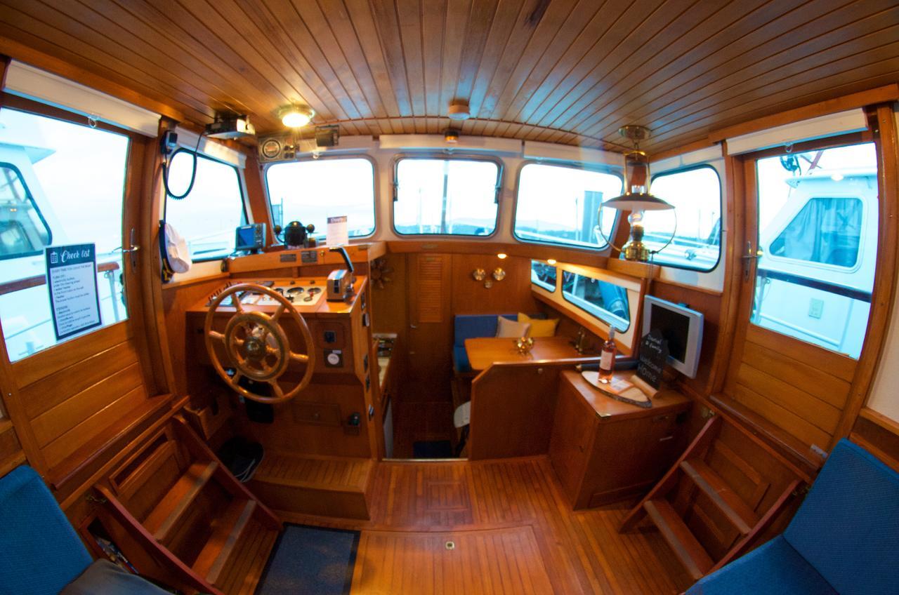Homeboat-maison Flottante 4* Geneva